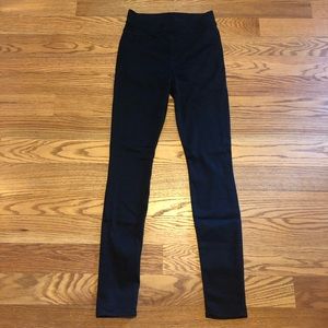 Splendid jean leggings/jeggings  size medium NWT